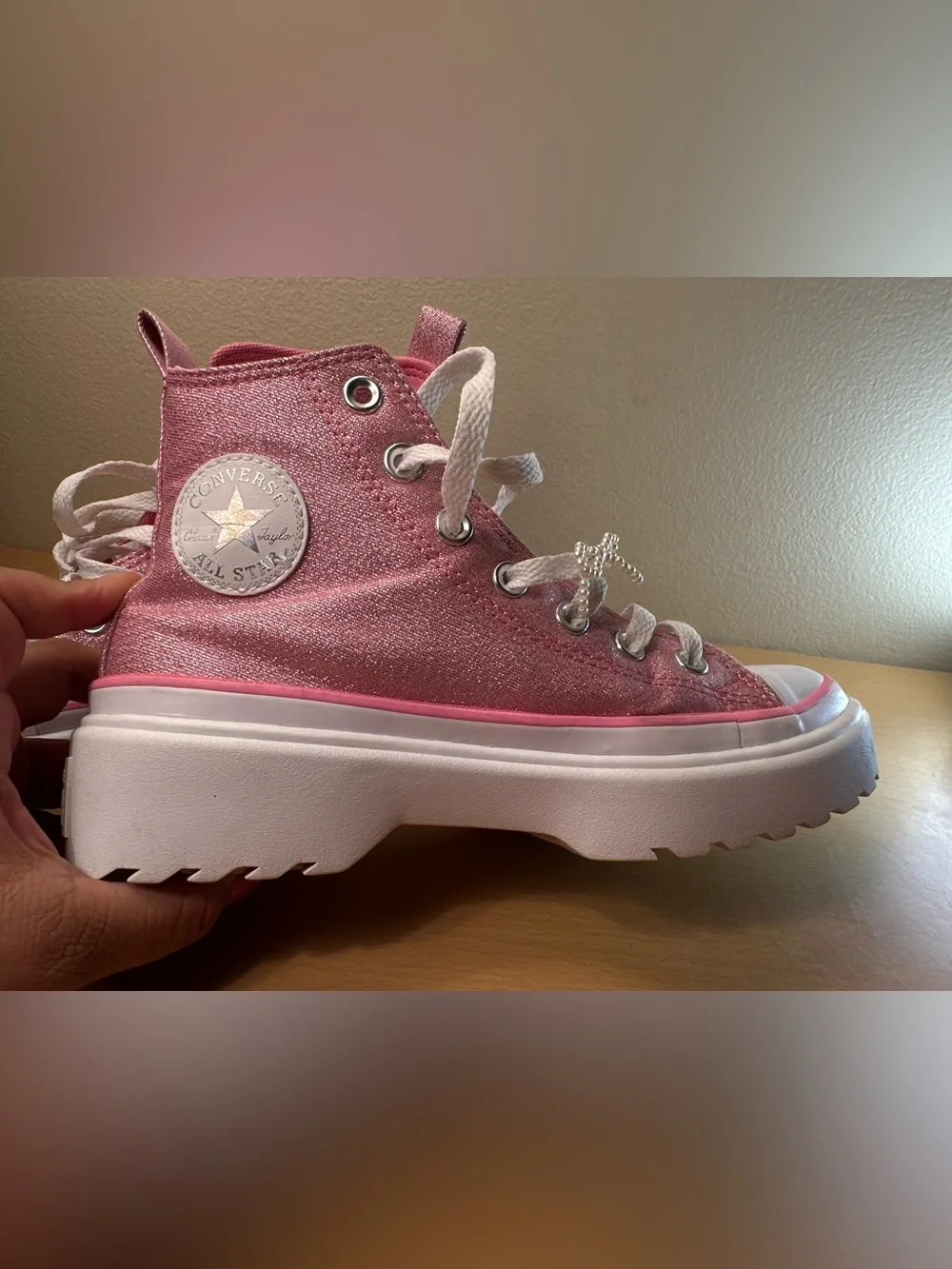 Converse Chuck Taylor Lugged Lift Pink Canvas High Sneaker Kids Size 4 A05230C
